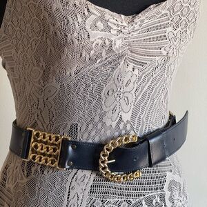 Vintage 80’s dark blue leather belt gold metal link chain buckle one of a kind